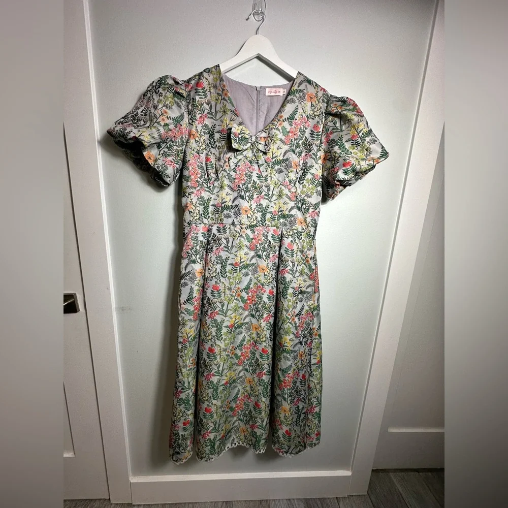 NEW Ivy City Co Avalon Floral Brocade Midii Puff Sleeve Bow Dress Sz 16 - Picture 11 of 17